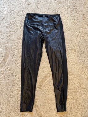 Peach Couture Black High-Waist Shiny Leggings